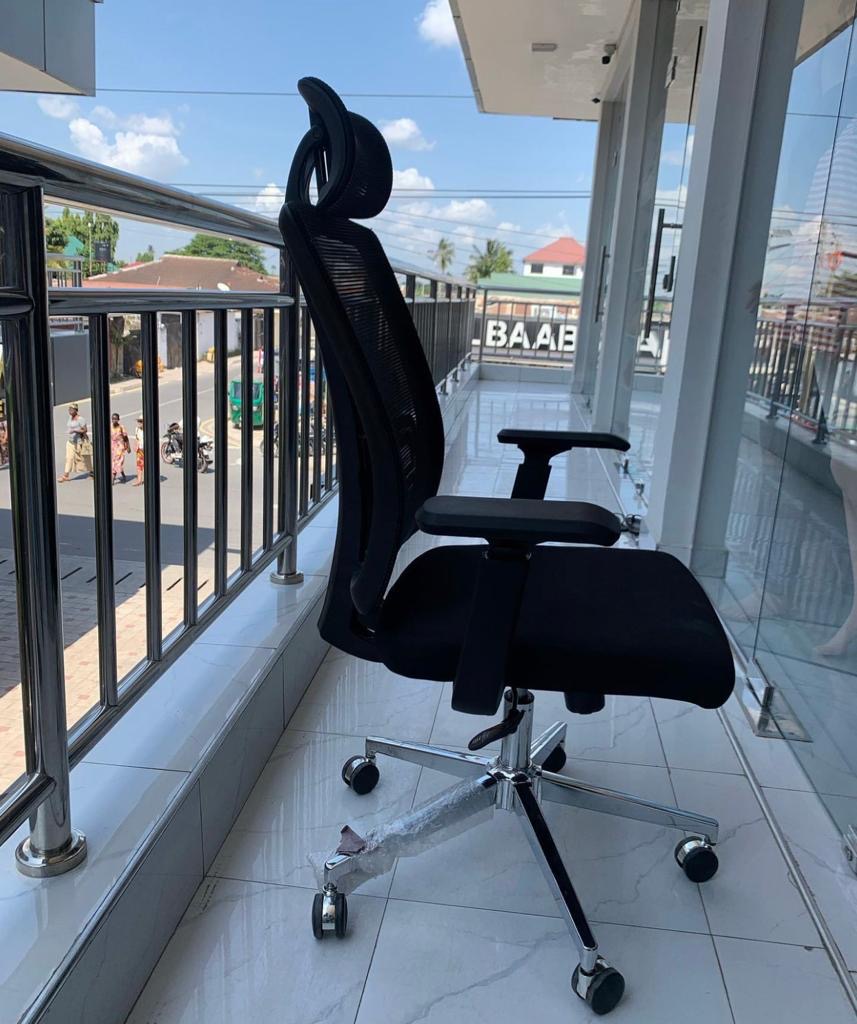 Ergonomic Mesh Office Chair - Black with Headrest